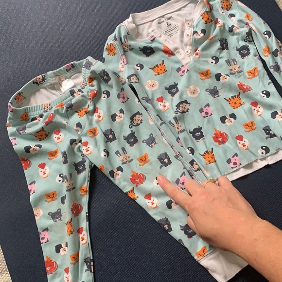 Roller Rabbit PJs GUC - Picture 5 of 5